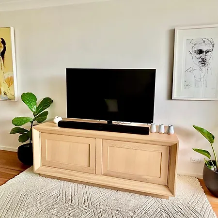Stylish And Perfectly Located Bondi Beach Hideaway Sydney Exterior photo